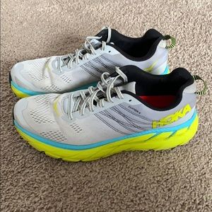 Hoka Clifton 6 Running Shoes
